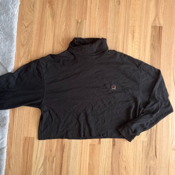VTG Tommy Hilfiger cropped turtleneck sweatshirt - Picture 2 of 4